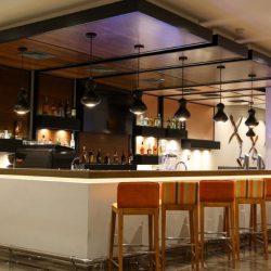 Bar 1